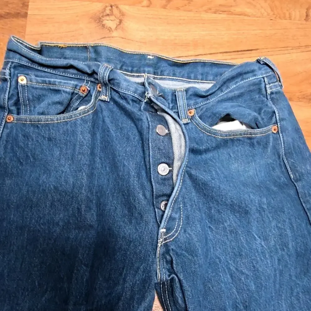 Levi's 501 Mens Jeans Straight Fit Medium Wash Denim 34x34 Classic Blue